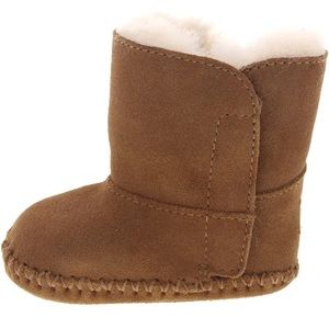 Infant ugg boots in box